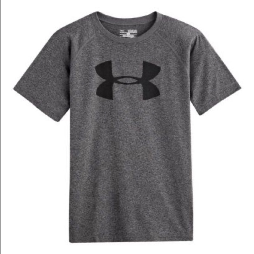 Under Armour top